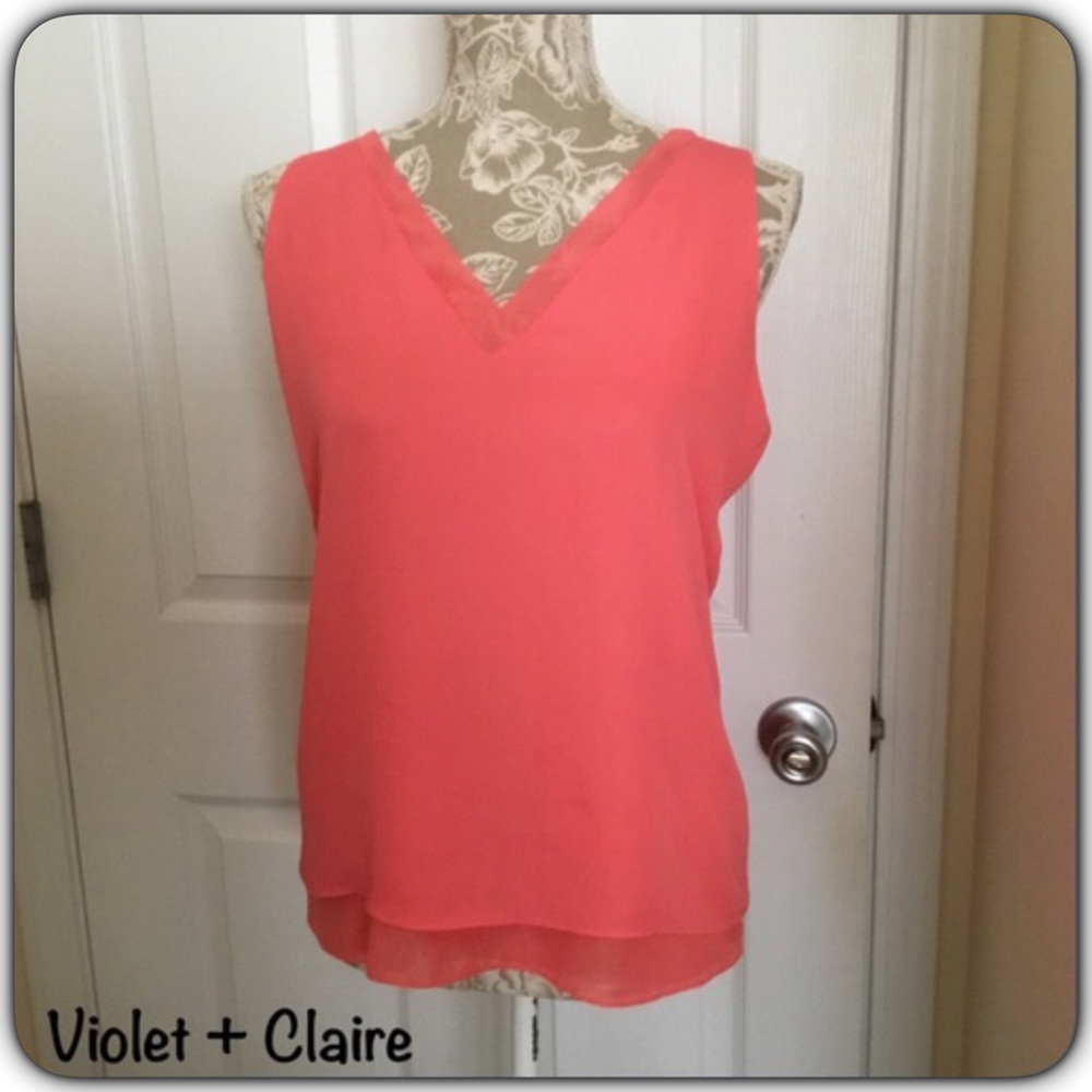 VIOLET & CLAIRE CORAL TOP